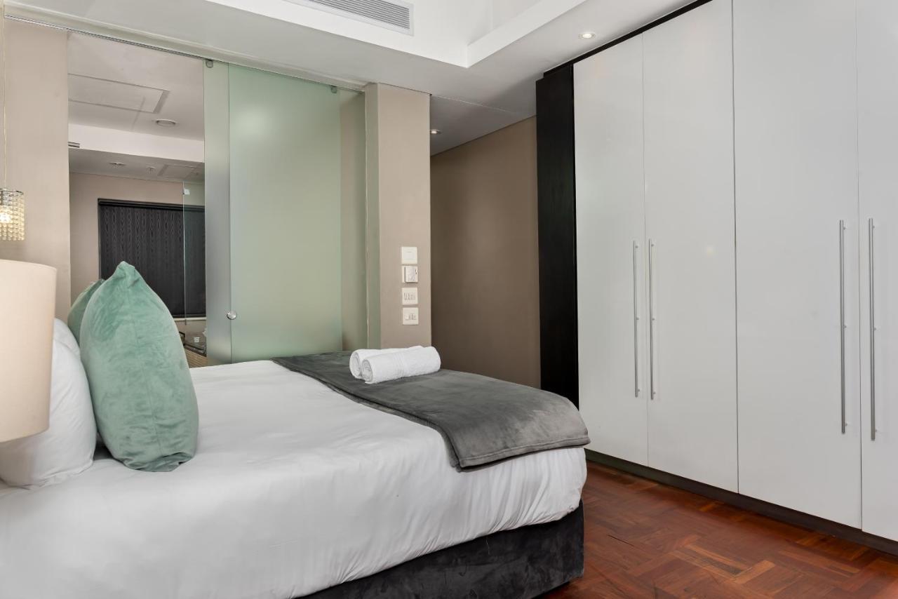 Mandela Rhodes Luxury Apartments Cape Town Exterior photo